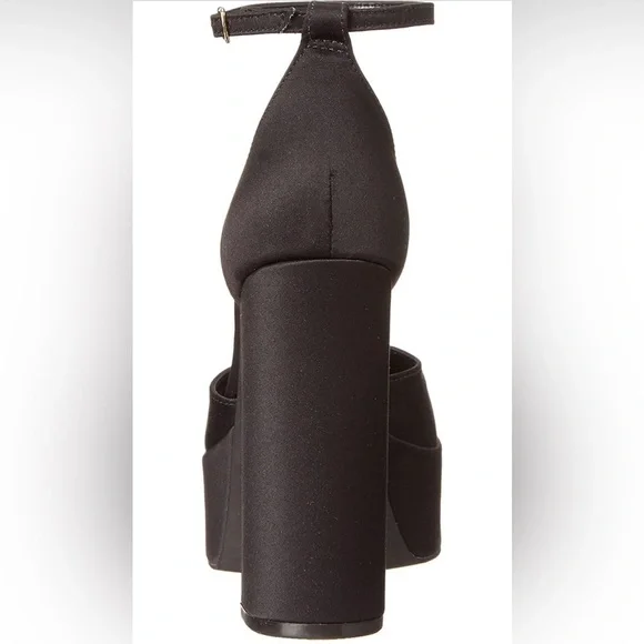 EUC Steve Madden Women's Agata Platform Pump Black Satin size 8.5 - Picture 3 of 7